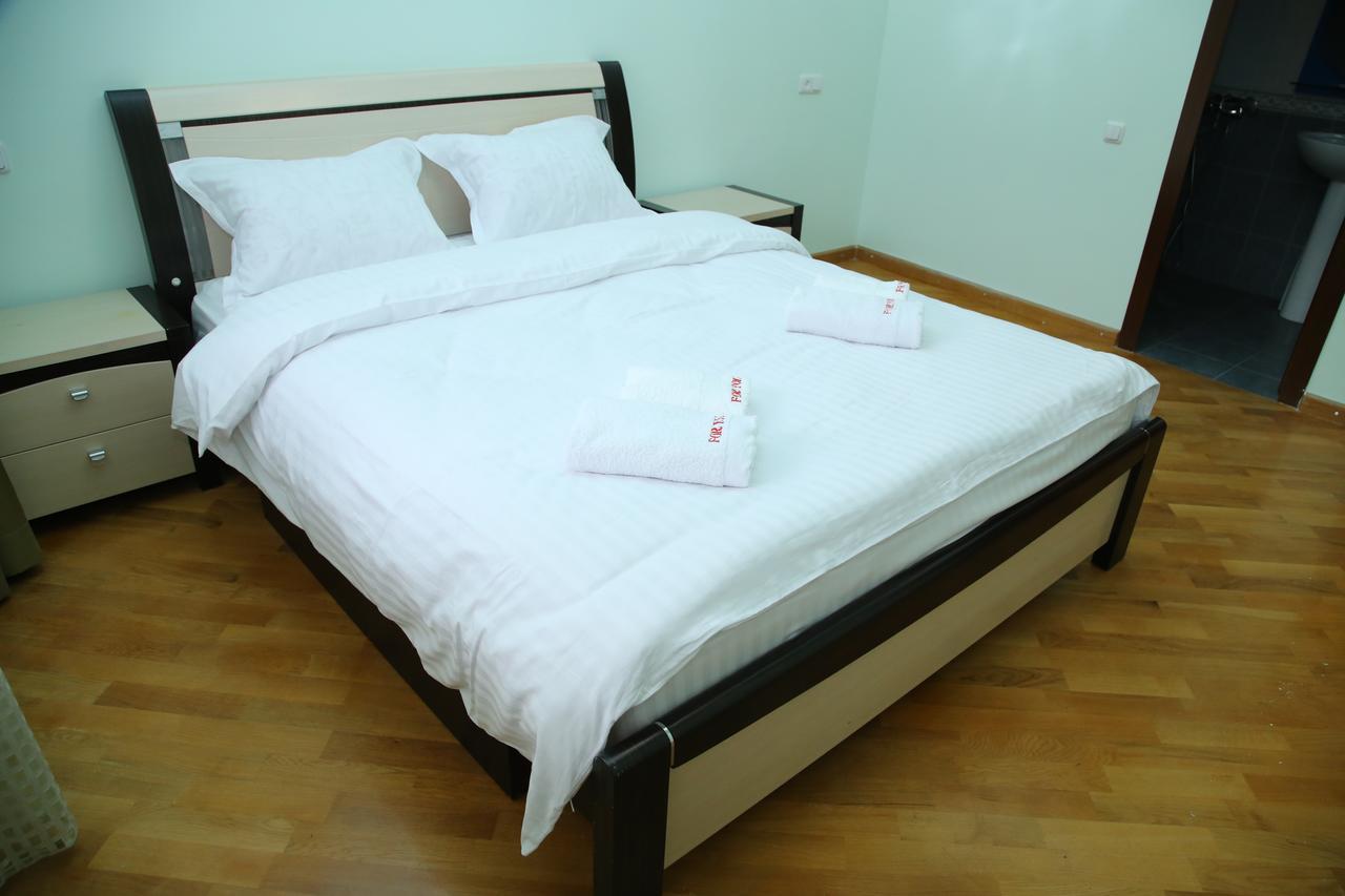 Hotel For You Yerevan Exterior photo