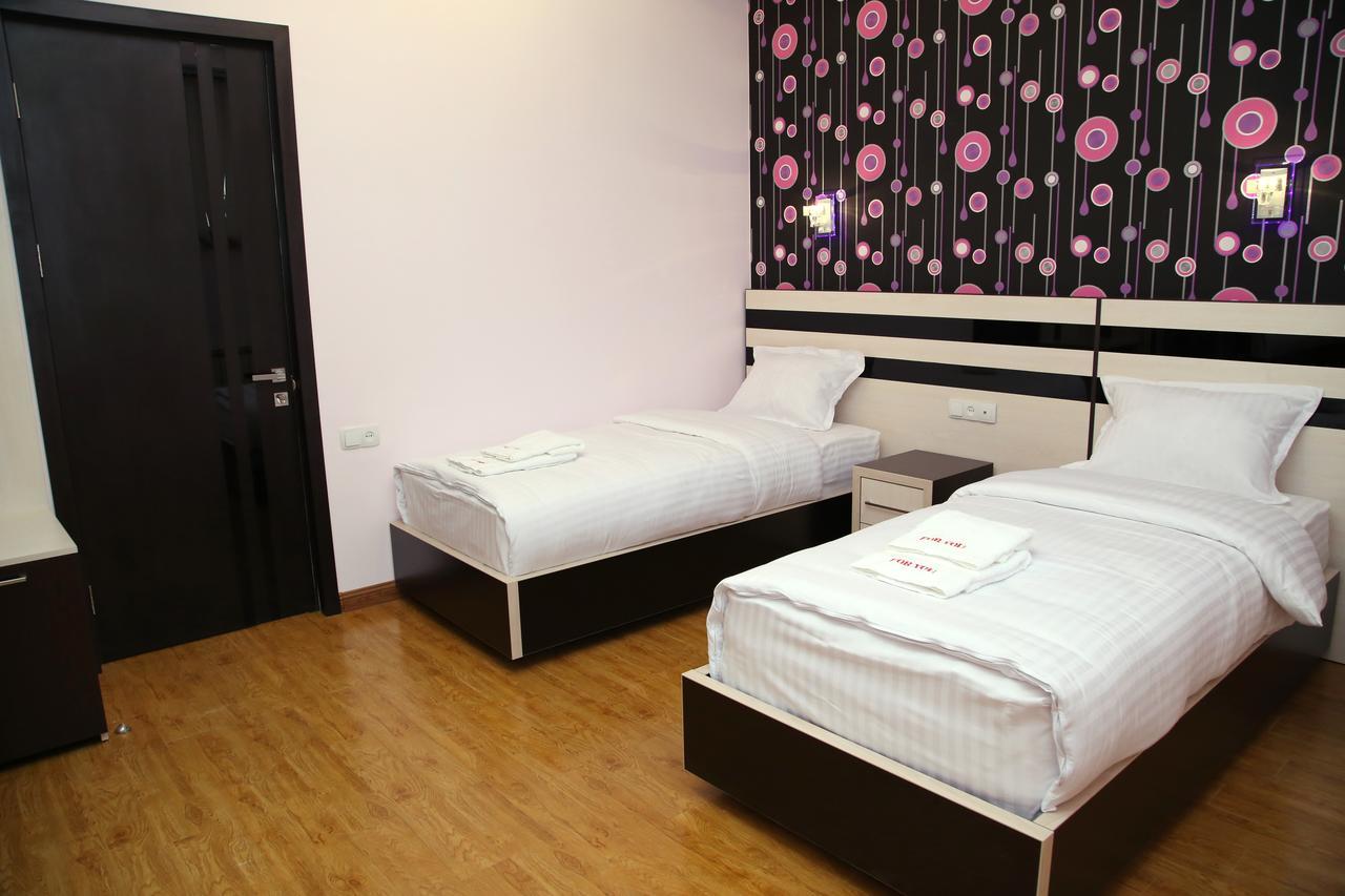 Hotel For You Yerevan Exterior photo